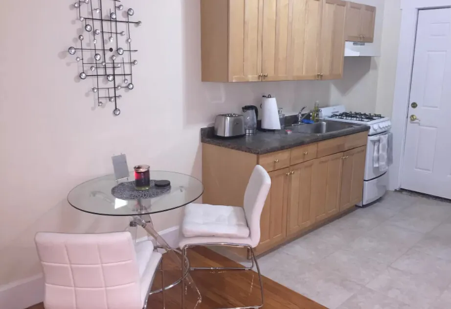 27 Forest St, Baldwin