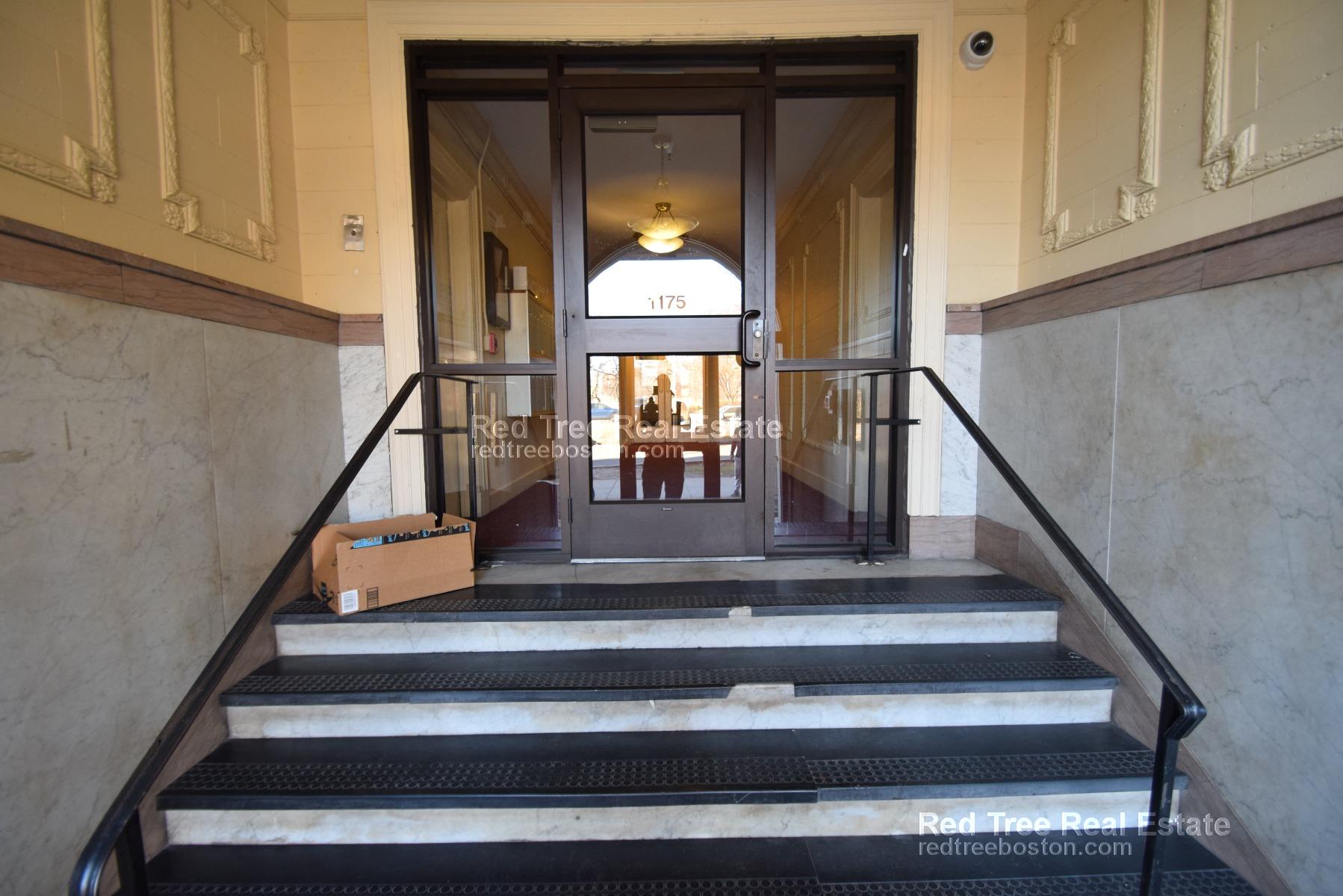 1175 Boylston St, Fenway