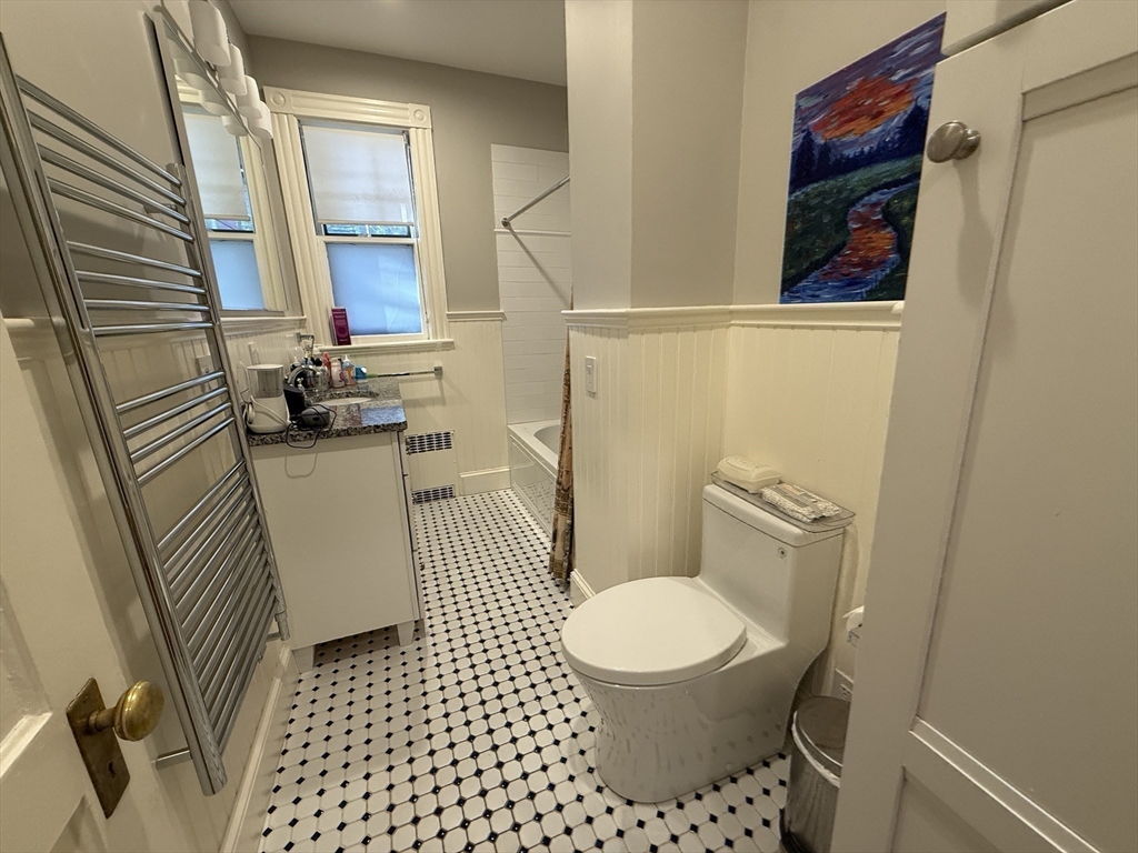 82 Lancaster Ter, Coolidge Corner