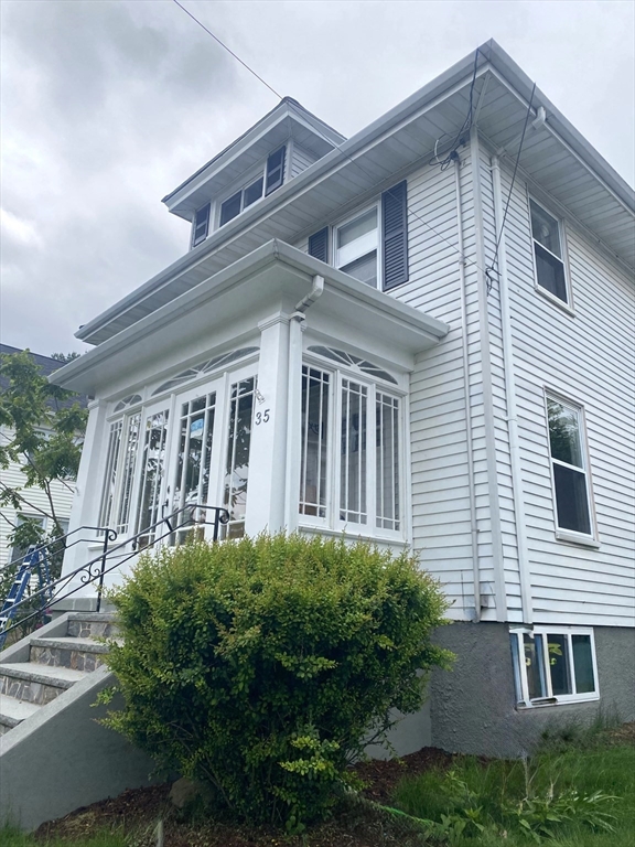 35 Reedsdale Rd, Milton