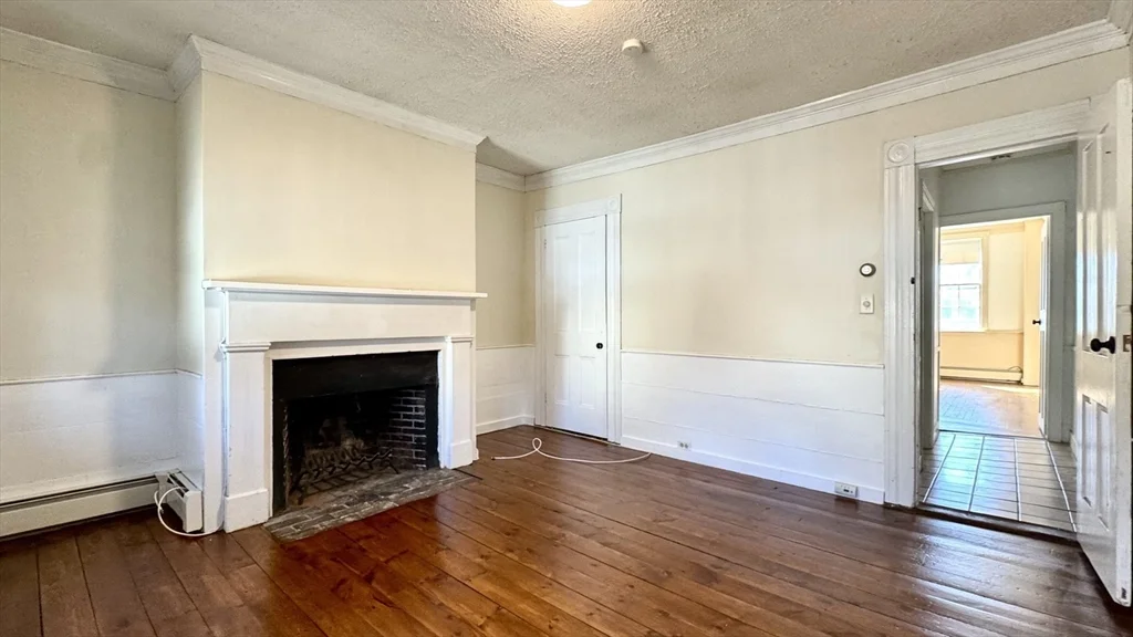 18 State St, Old Town