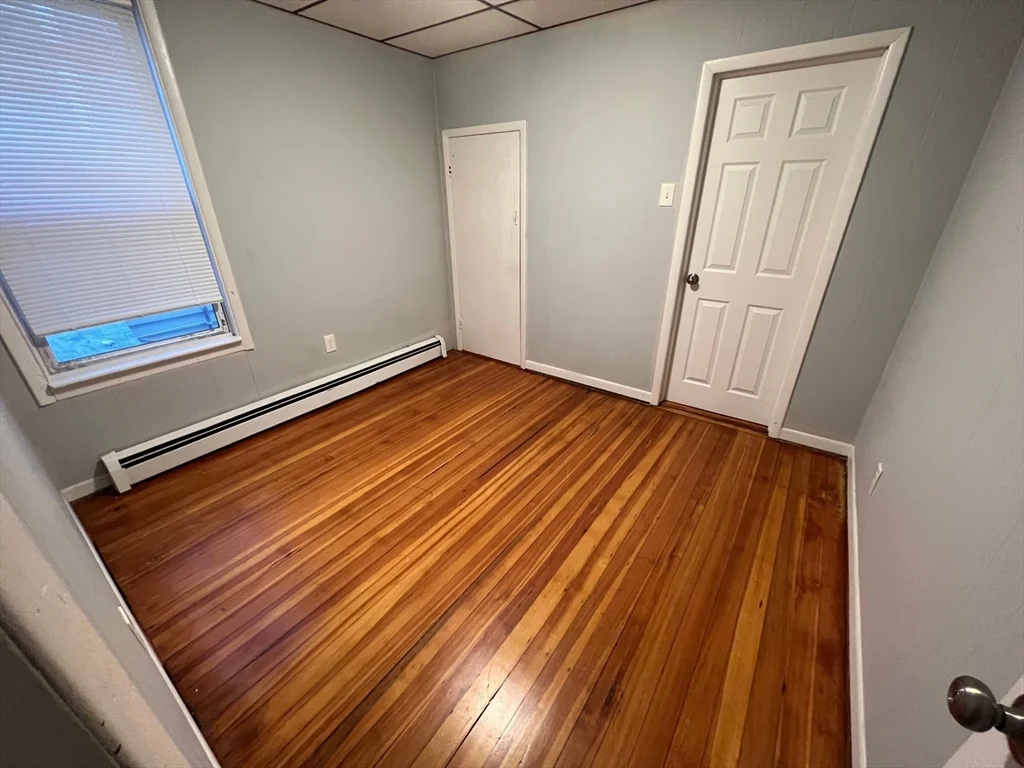288 Meridian St, East Boston