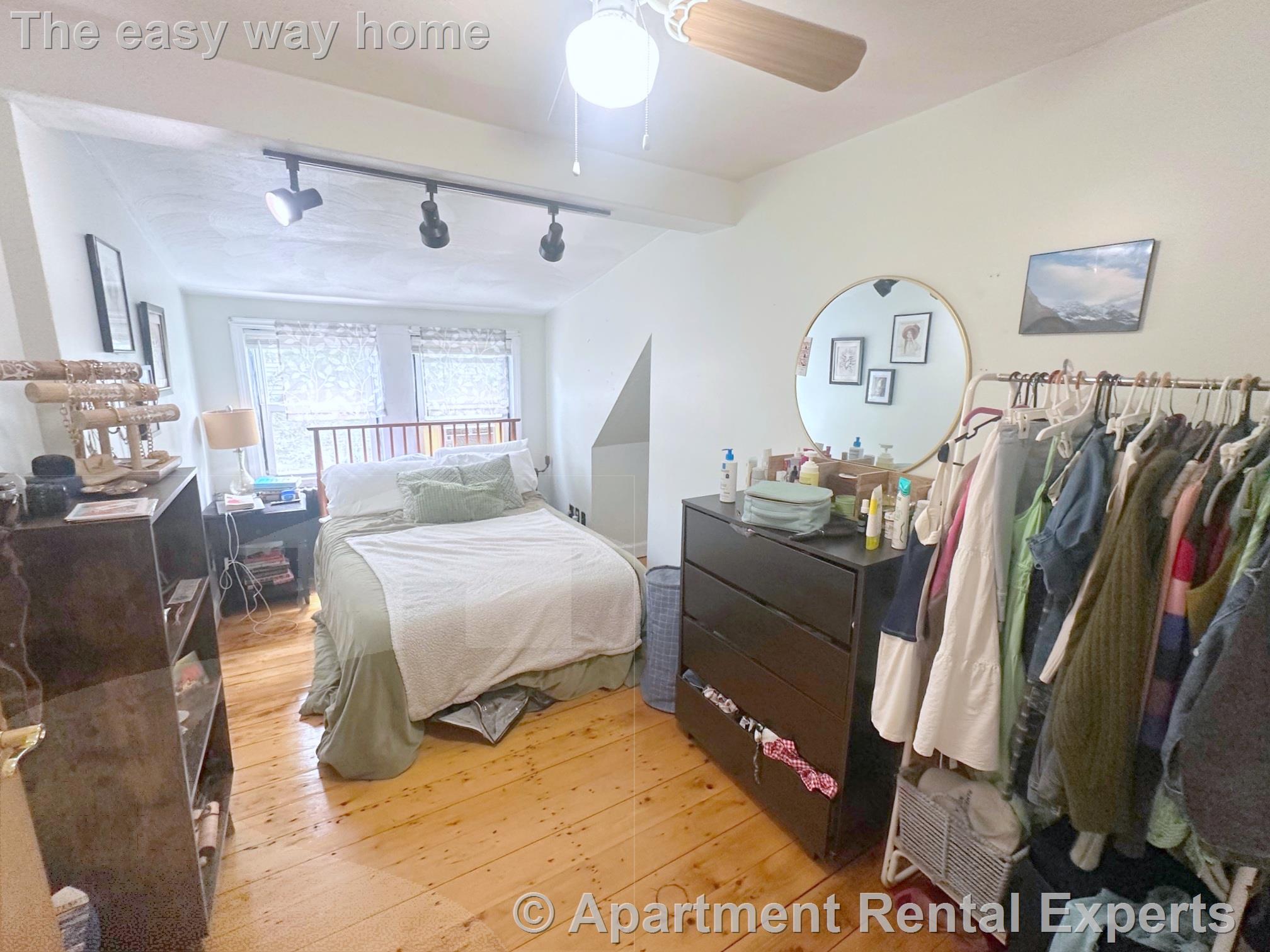 1230 Broadway, Teele Square