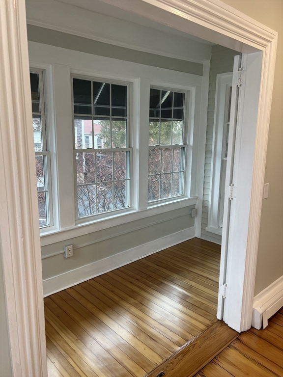 6 Samoset St, Downtown