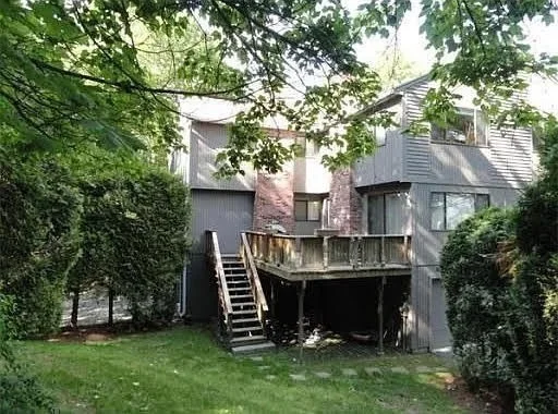 3 Treetop Park, Westborough