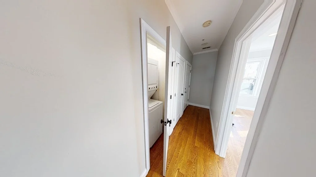27 Chestnut Ave, Jamaica Plain