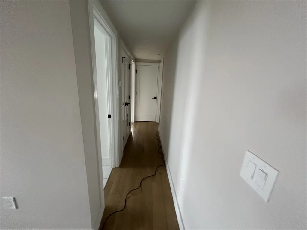 13 Greylock Rd, Allston