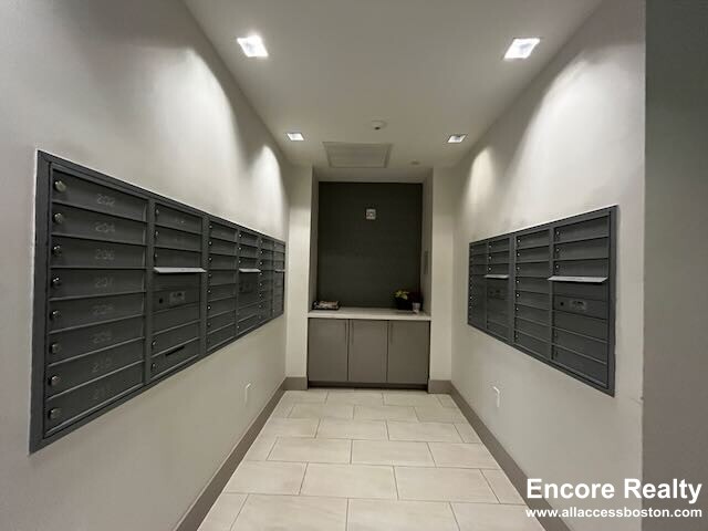 45 Marion St, Coolidge Corner