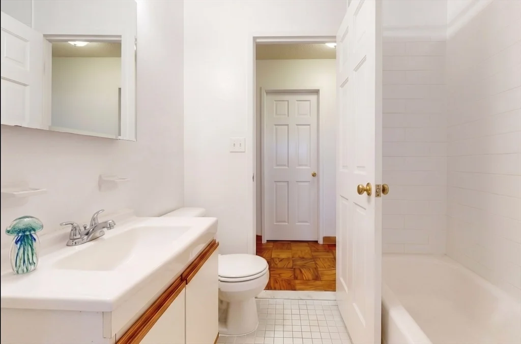 99 Pond Ave, Brookline Village