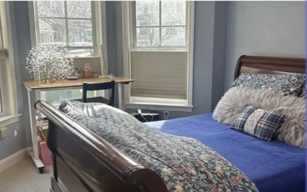 173 Pleasant St, Cambridgeport