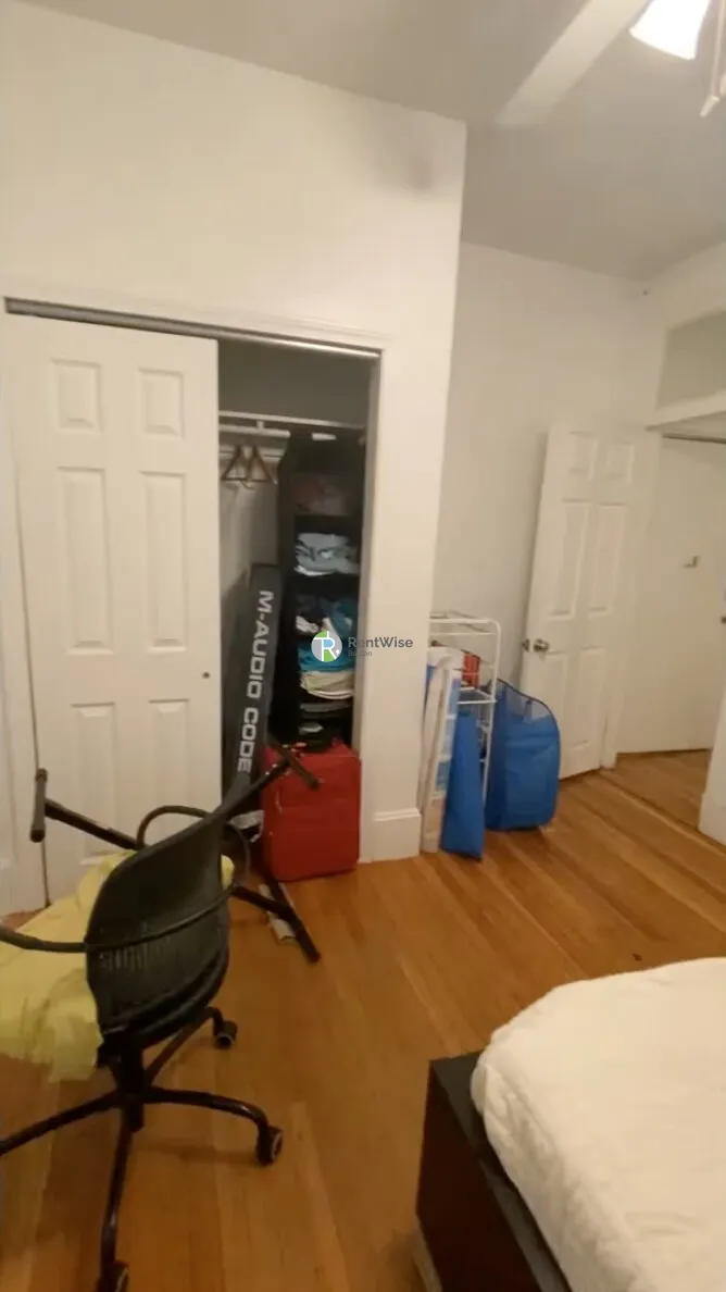 26 Hemenway St, Fenway