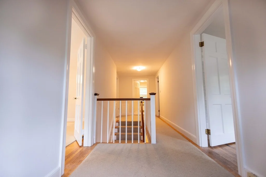 195 Dover Rd, Westwood