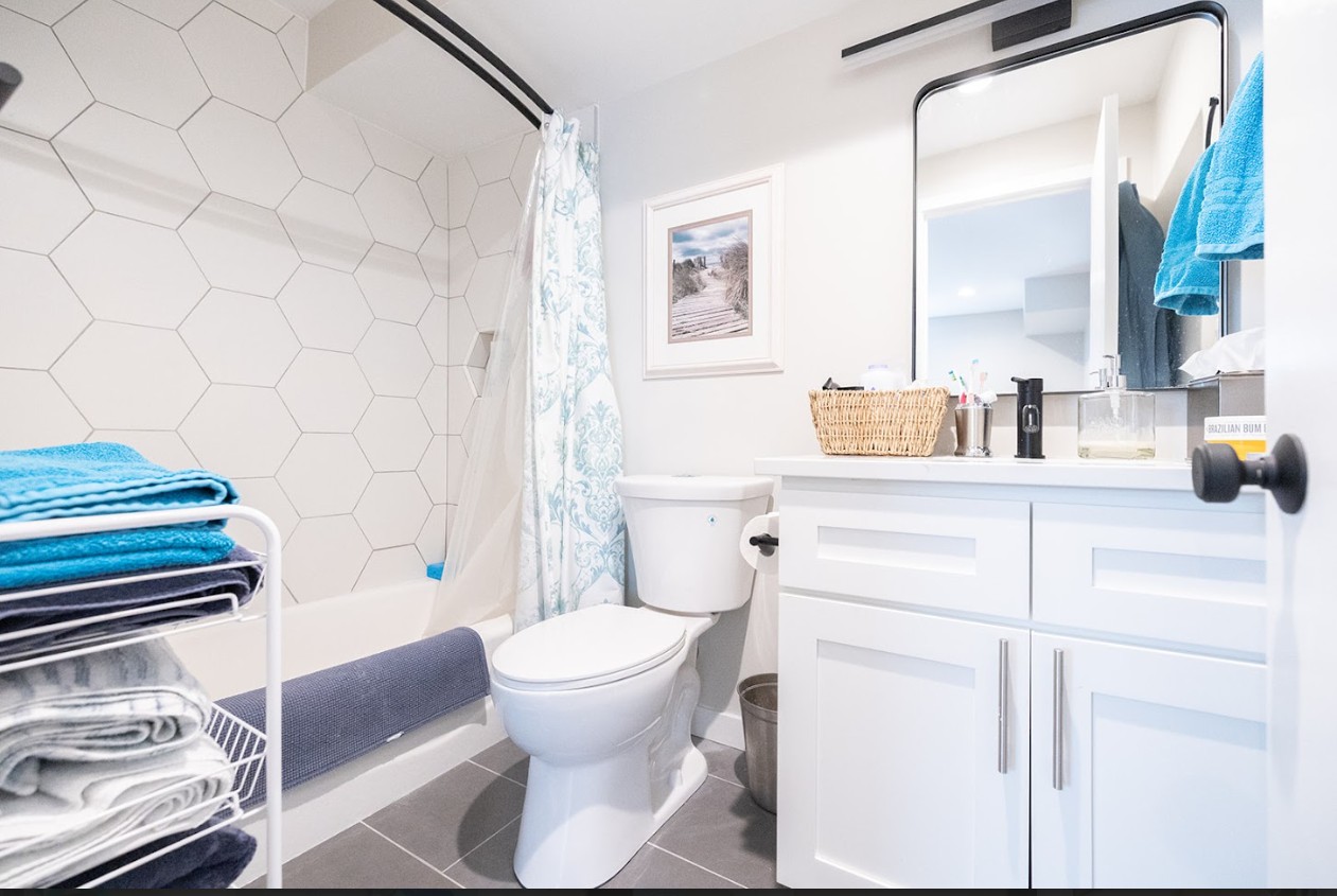 1661 Washington St, South End