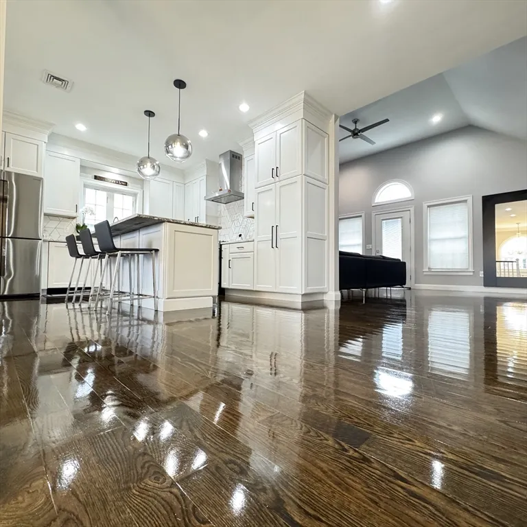 259 Oakwood Ave, Revere