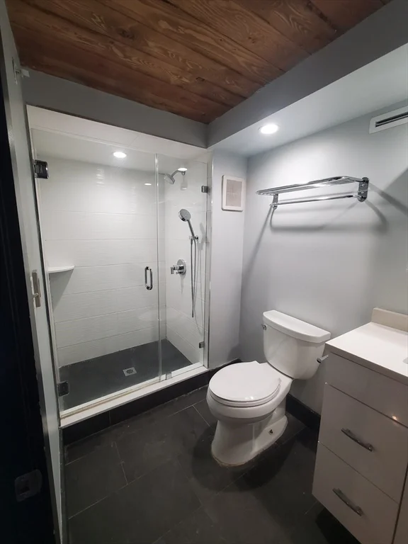 173 Border St, East Boston