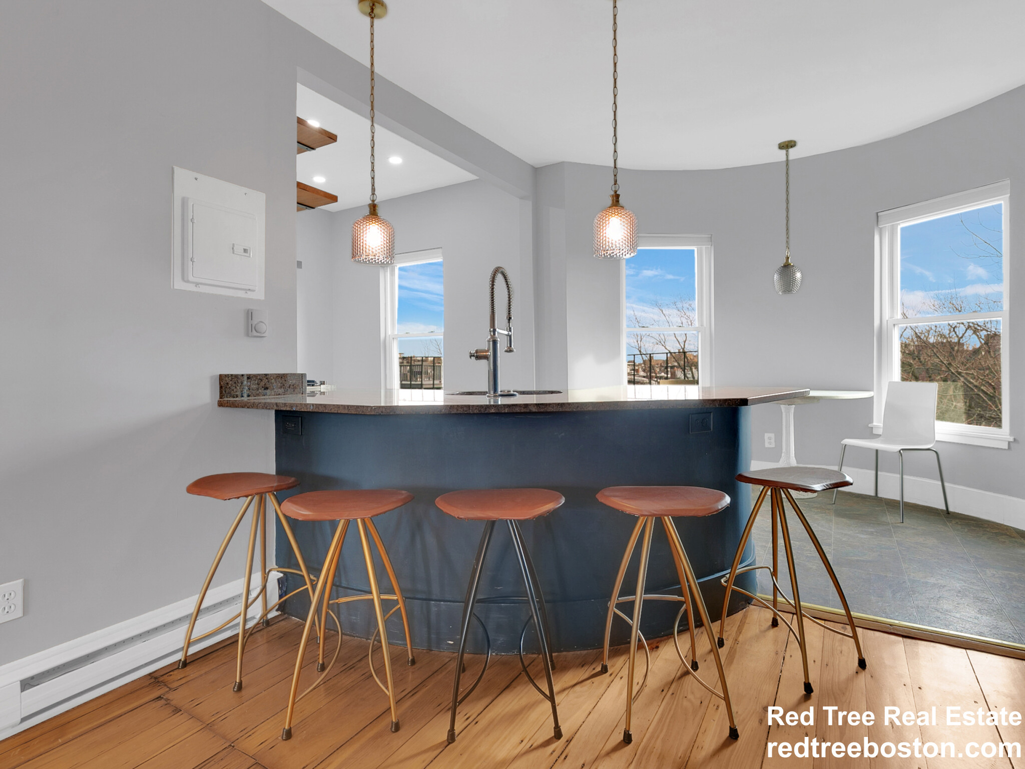 482 Columbus Ave, South End