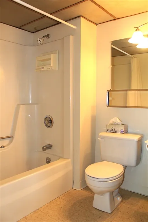 1243 Beacon St, Coolidge Corner