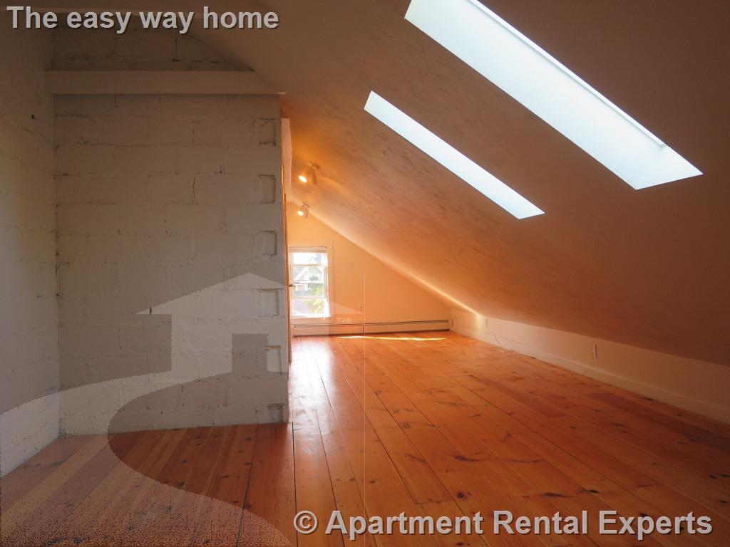 23 Lowell St, Porter Square