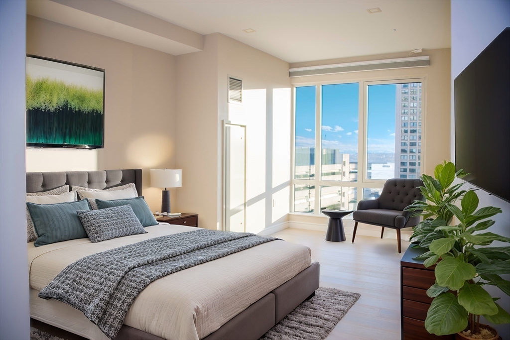 110 Broad St, Waterfront