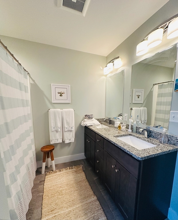 220 Center St, Pembroke