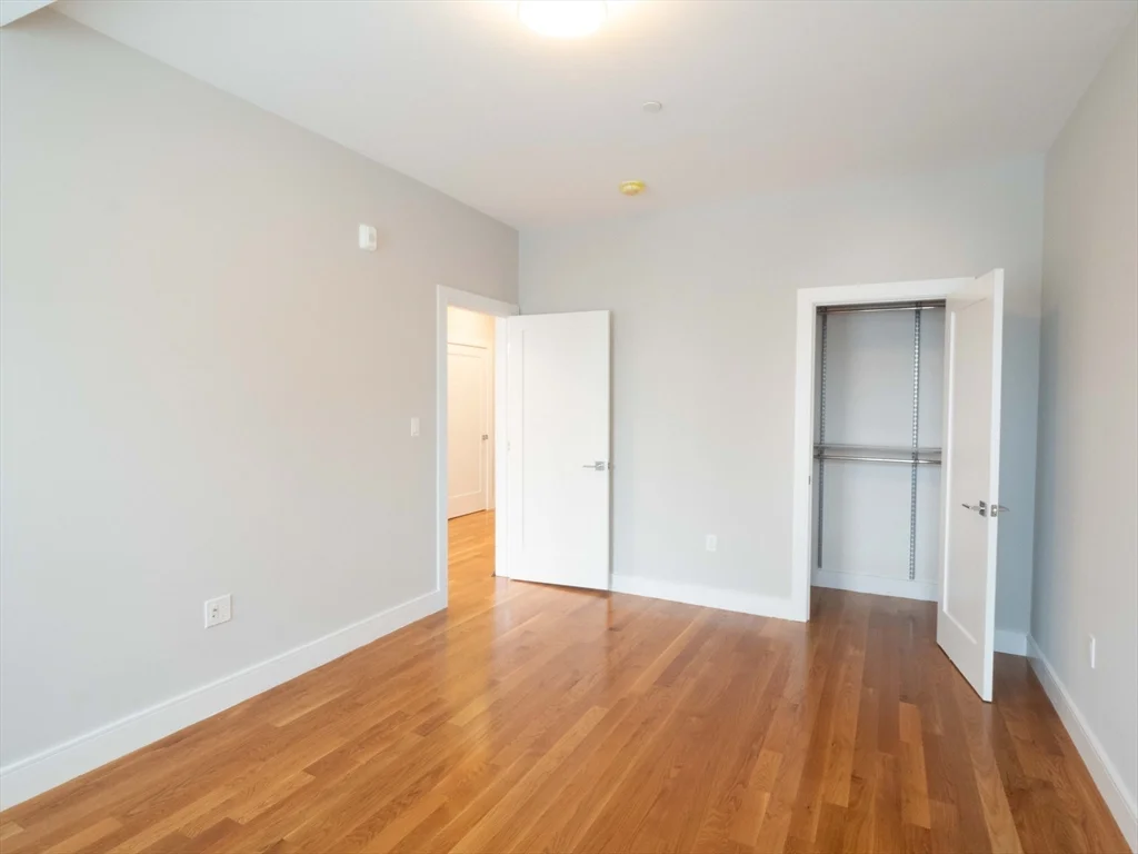 142 Coolidge St, Coolidge Corner