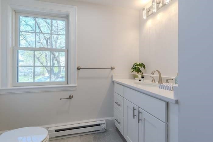 2 William St, Andover