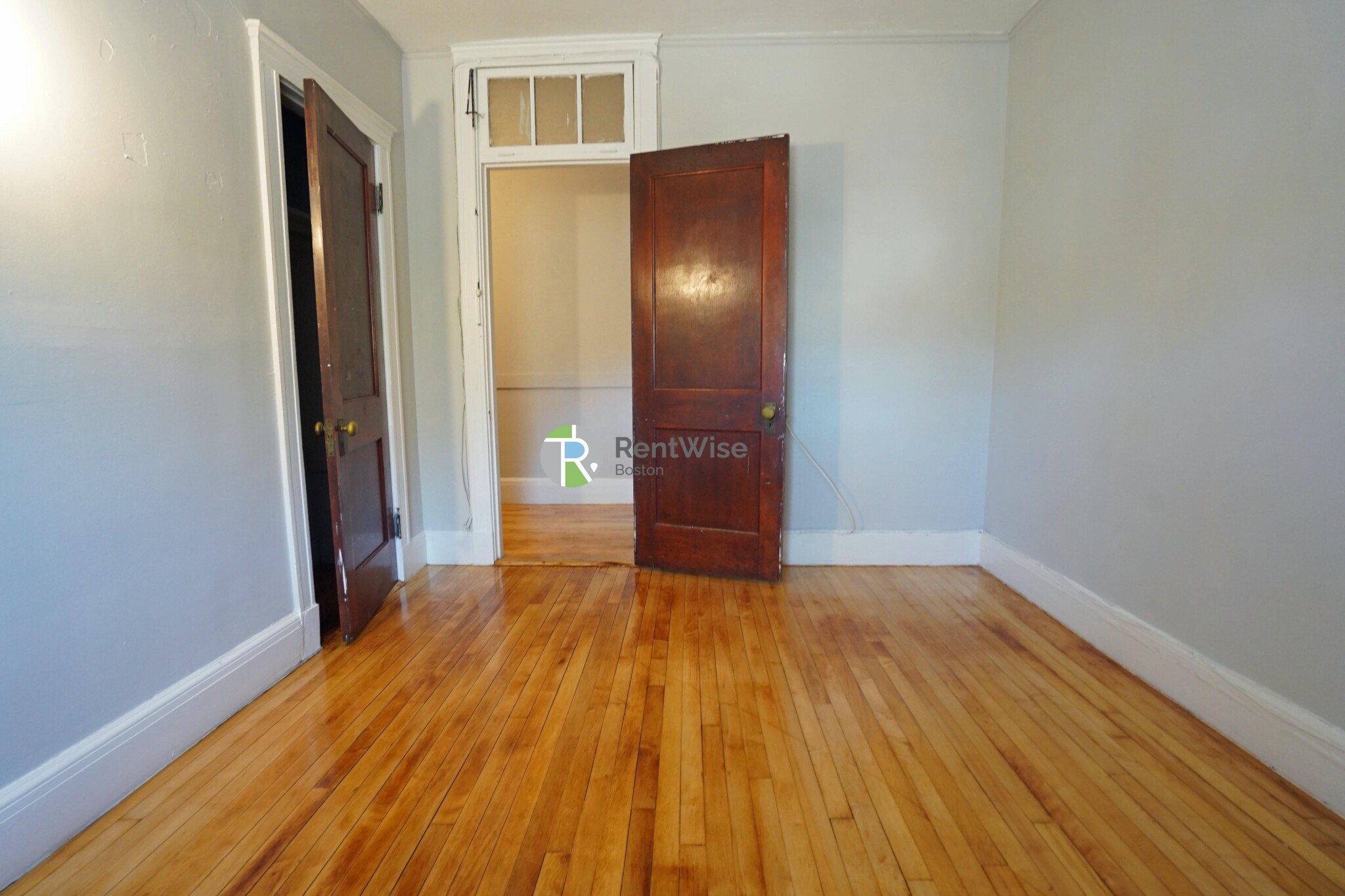 90 Cypress St, Emerson Gardens