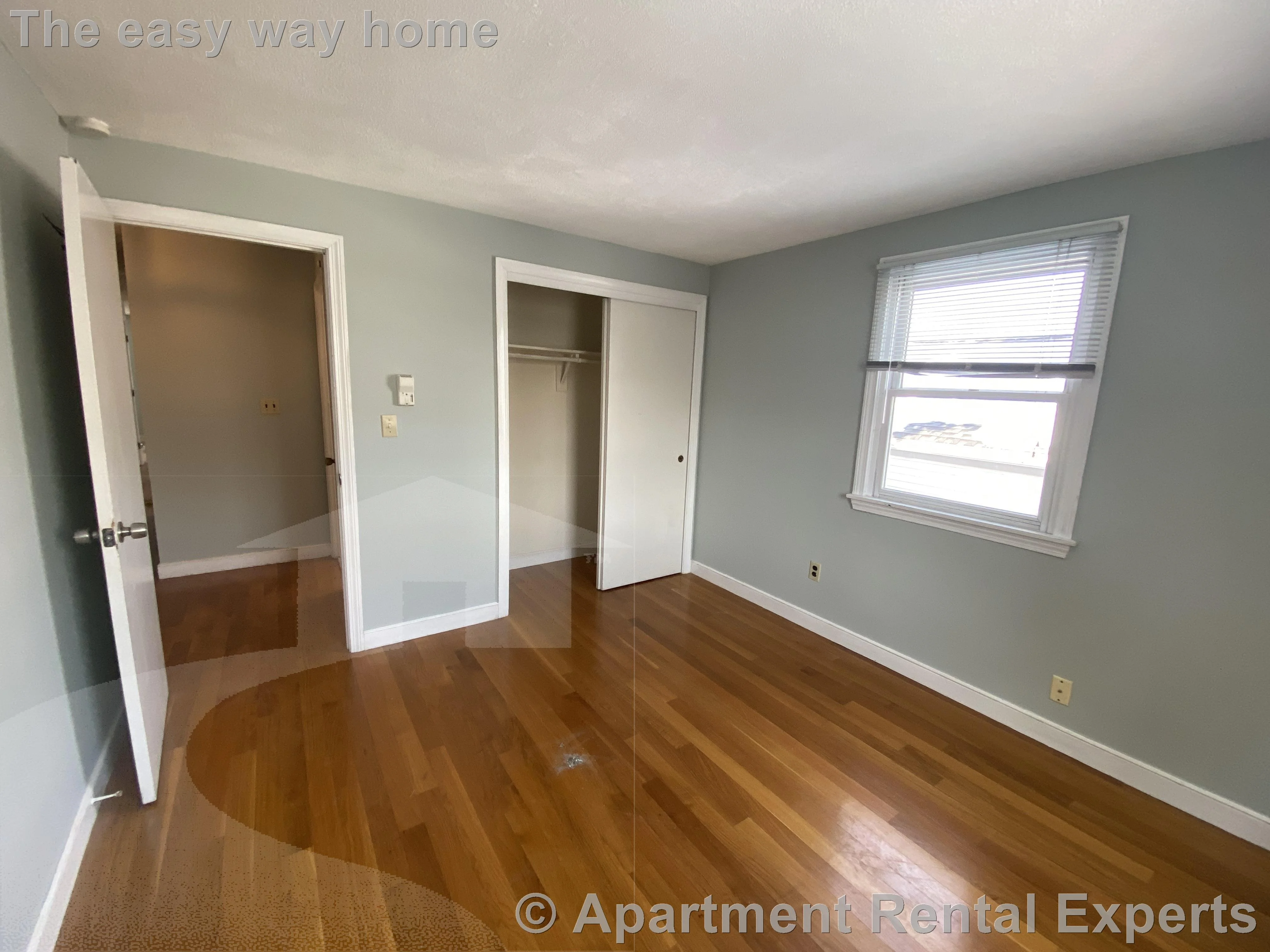 92 Sylvia St, Arlington Heights