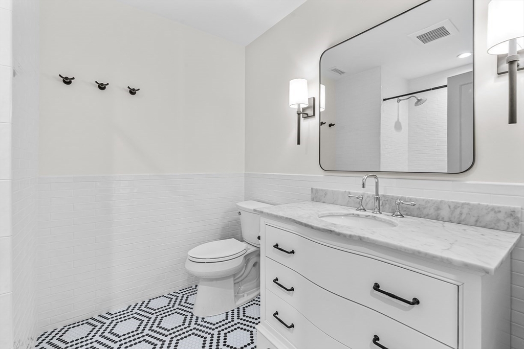 4 Norwood St, Winchester