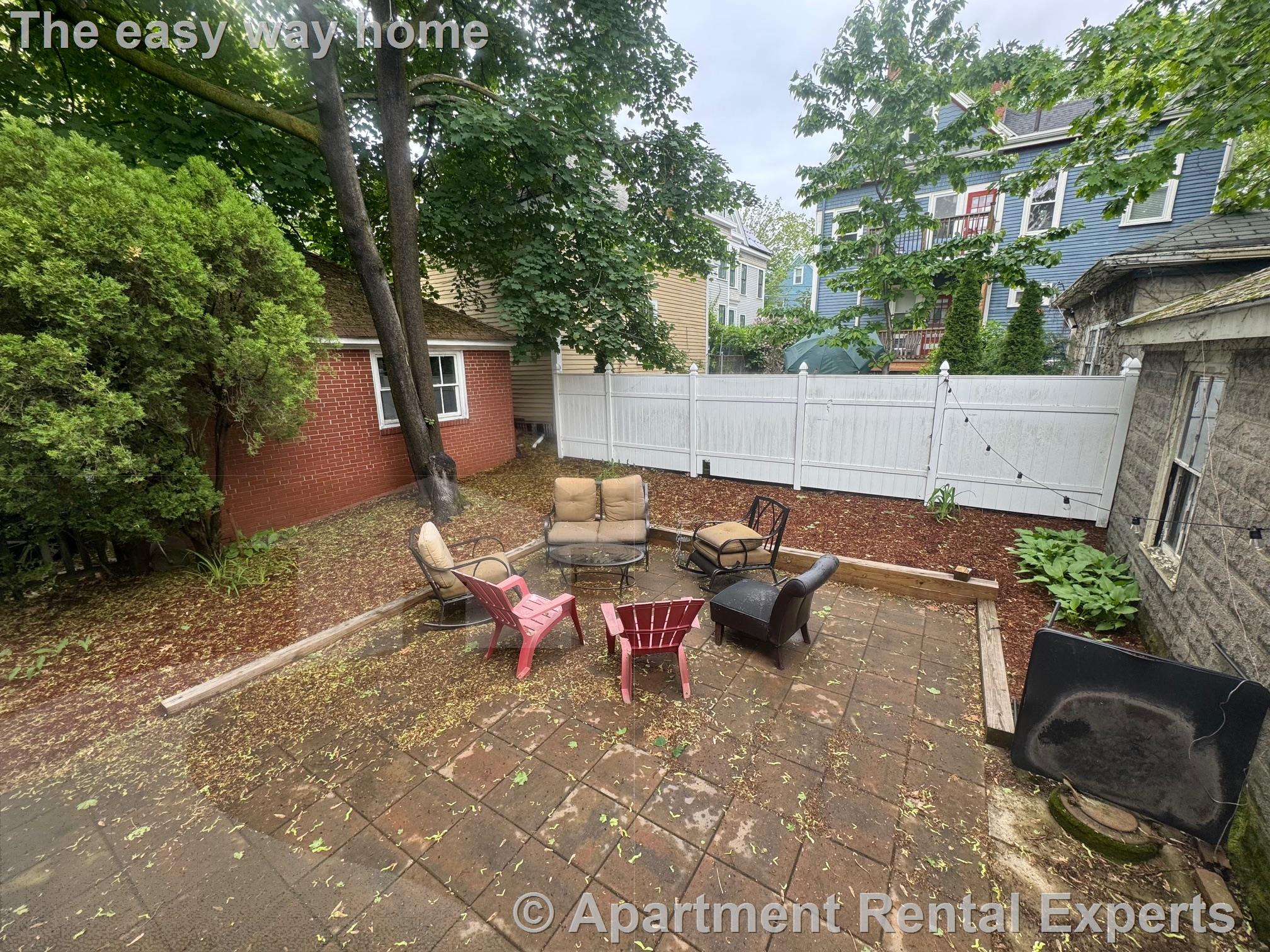 40 Hall Ave, Davis Square