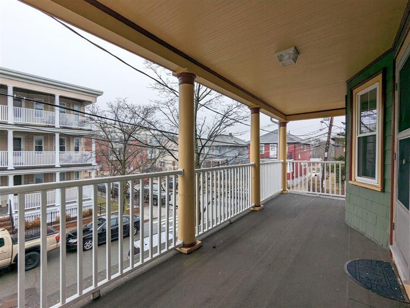 4 Edgar Ct, Winter Hill