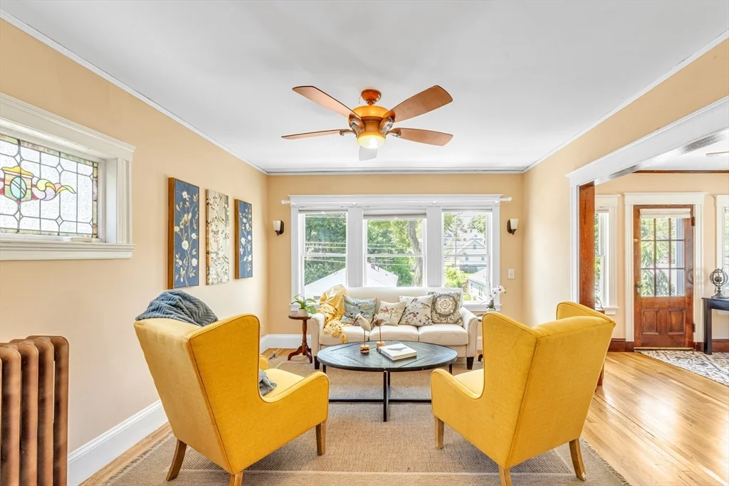 89 Dent St, West Roxbury