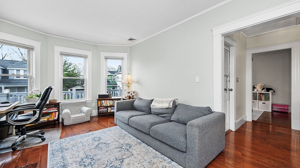 136 Jewett St, Newton