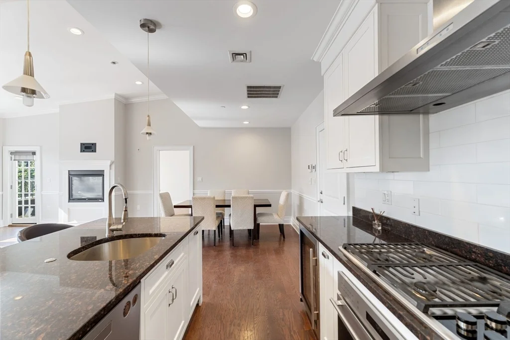 616 East 4th St, South Boston