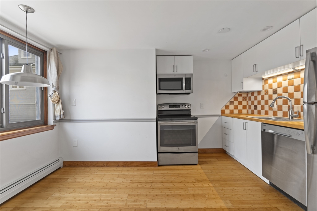 1800 Columbia Rd, South Boston