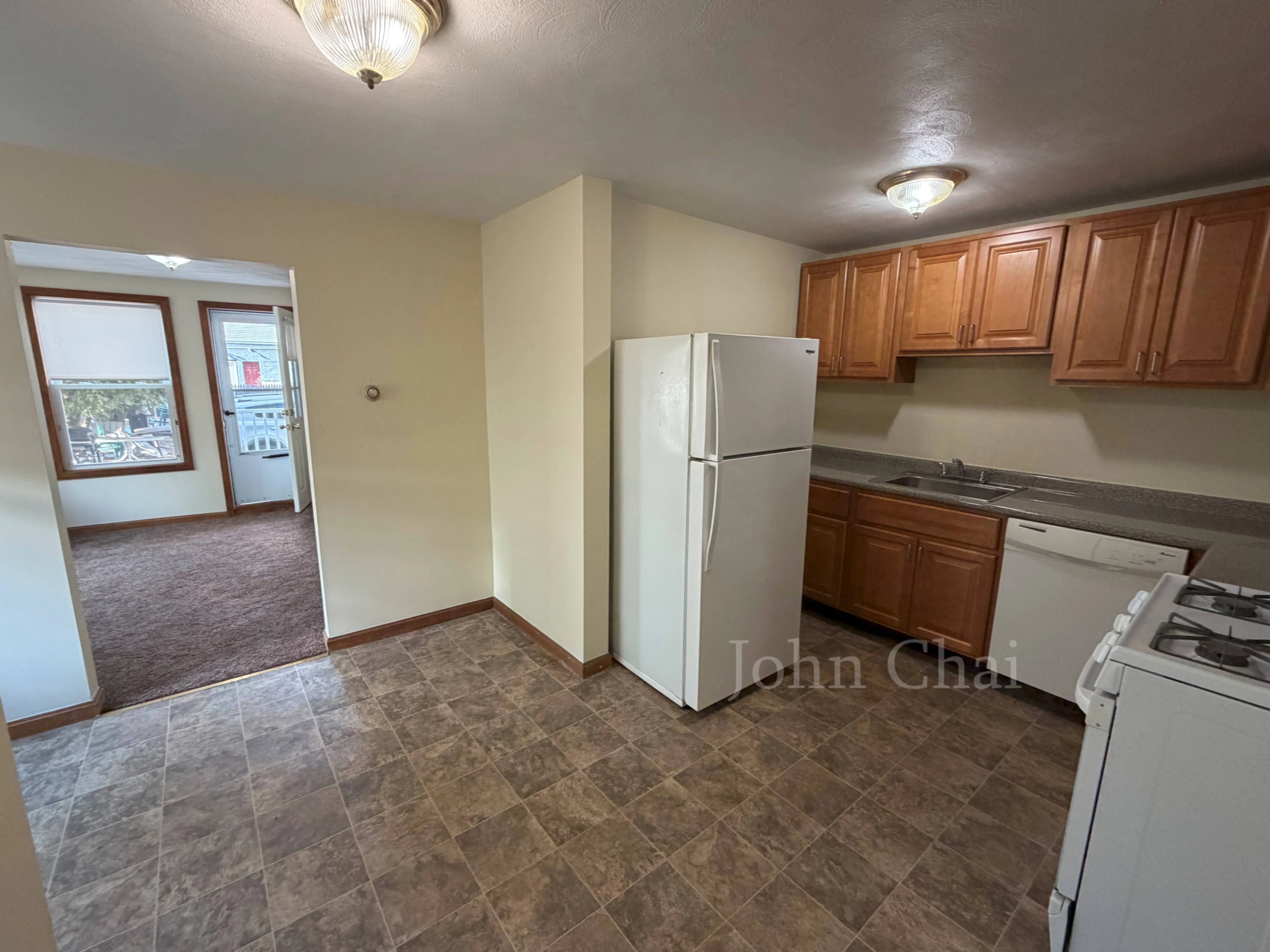 96 Nichols Ave, Watertown