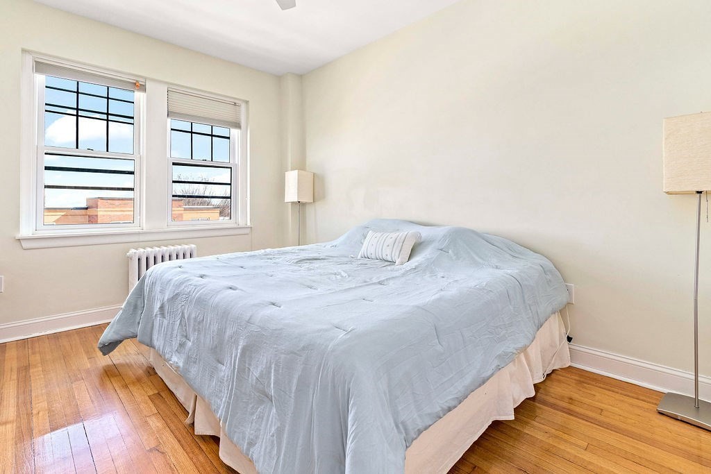 2 bed, 1 bath apartment for rent at 8 Chiswick Rd Unit 31, Brighton — photo 4 of 11
