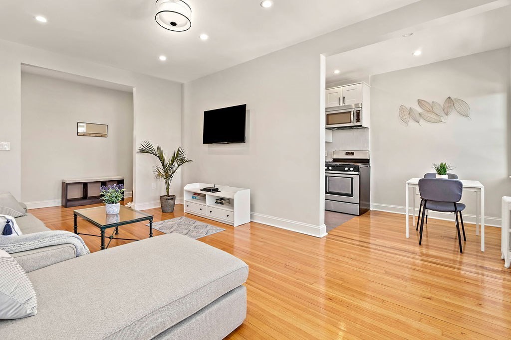 2 bed, 1 bath apartment for rent at 8 Chiswick Rd Unit 31, Brighton — photo 1 of 11