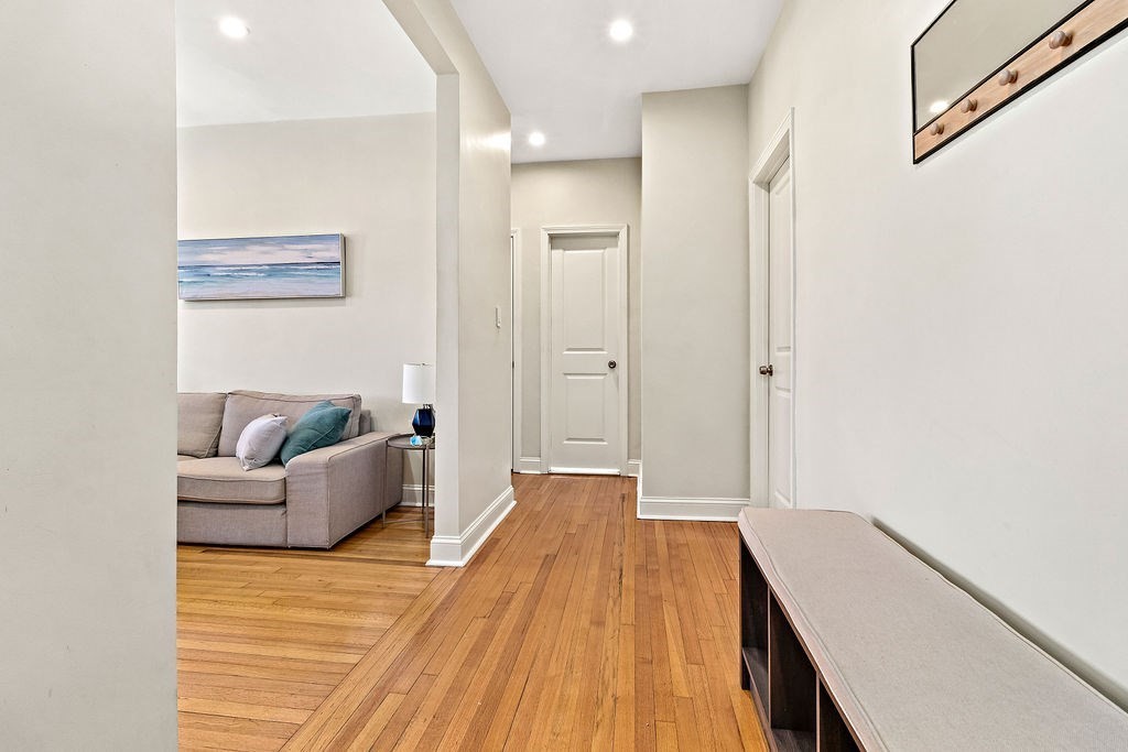 2 bed, 1 bath apartment for rent at 8 Chiswick Rd Unit 31, Brighton — photo 10 of 11