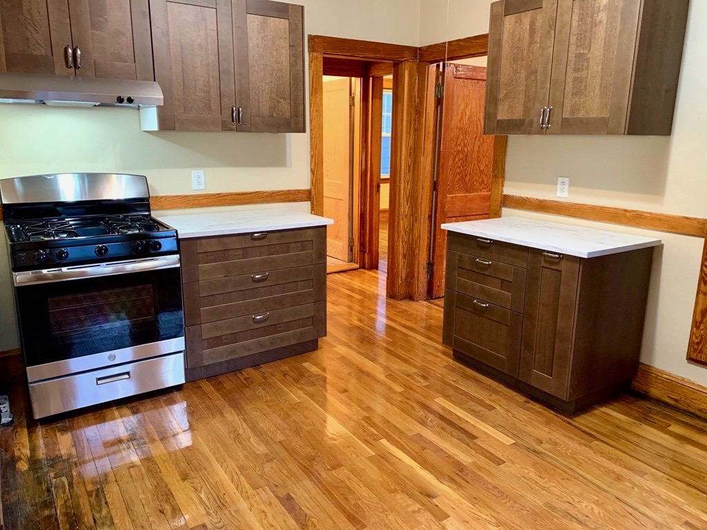 2 bed, 1 bath apartment for rent at 8 Granfield Ave Unit 1, Roslindale — photo 1 of 12