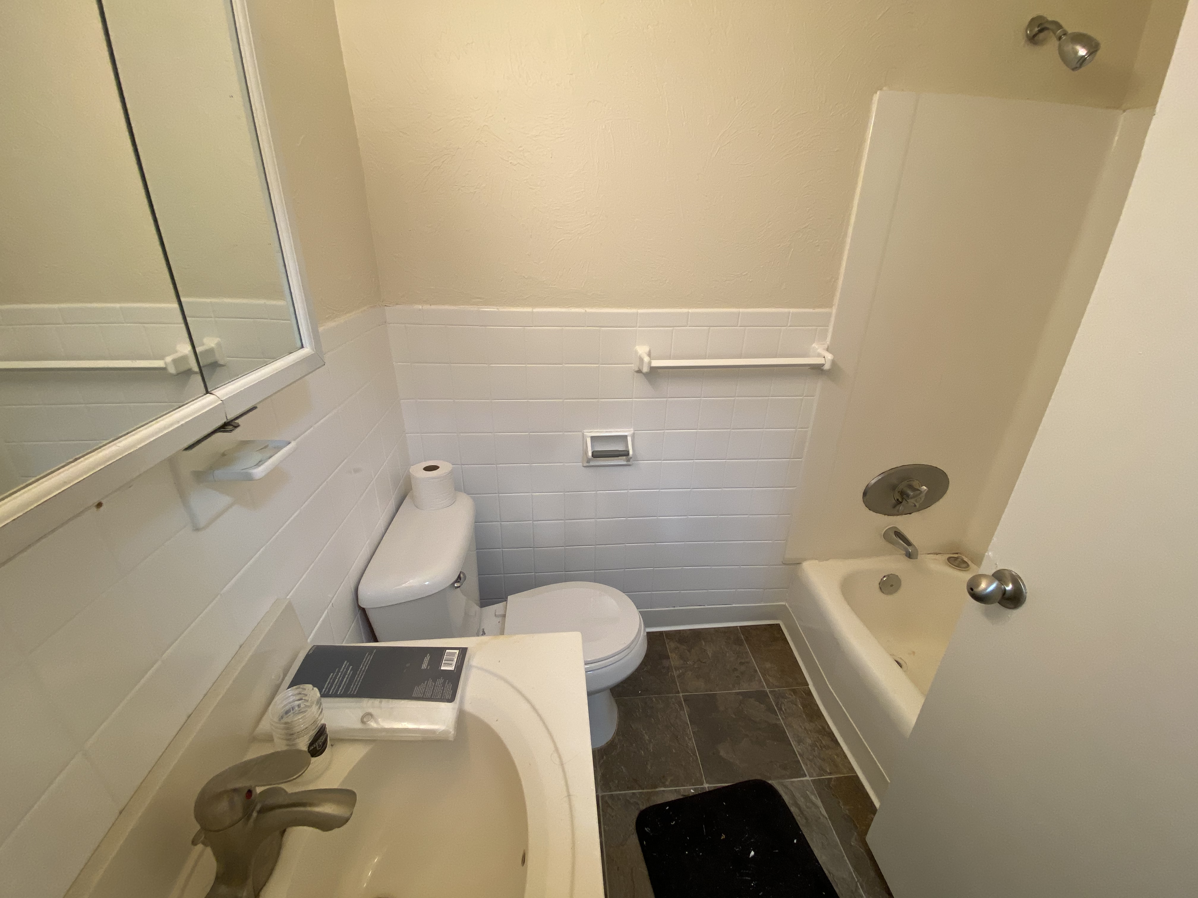 1 bed, 1 bath apartment for rent at 20 Westgate Dr Unit T4, North Woburn — photo 8 of 8