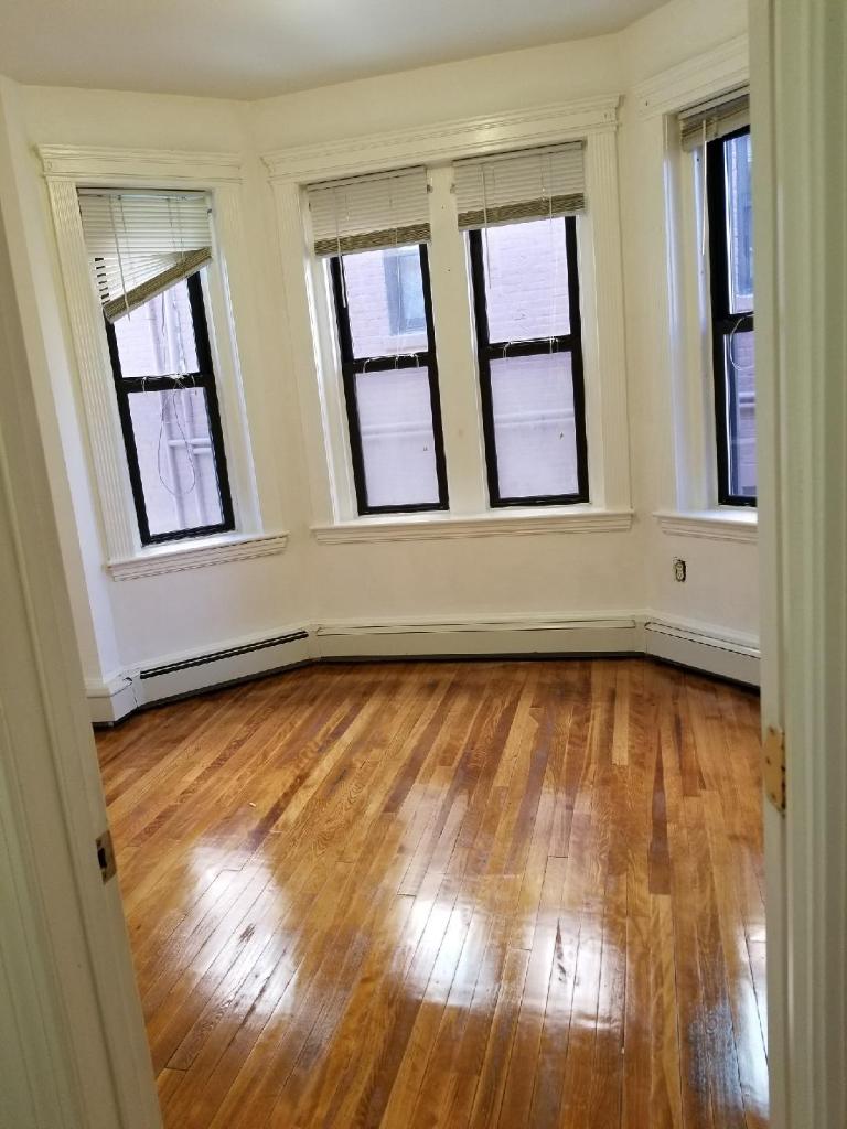 4 bed, 1.5 bath apartment for rent at 8 Royce Rd Unit 2, Allston — photo 1 of 3