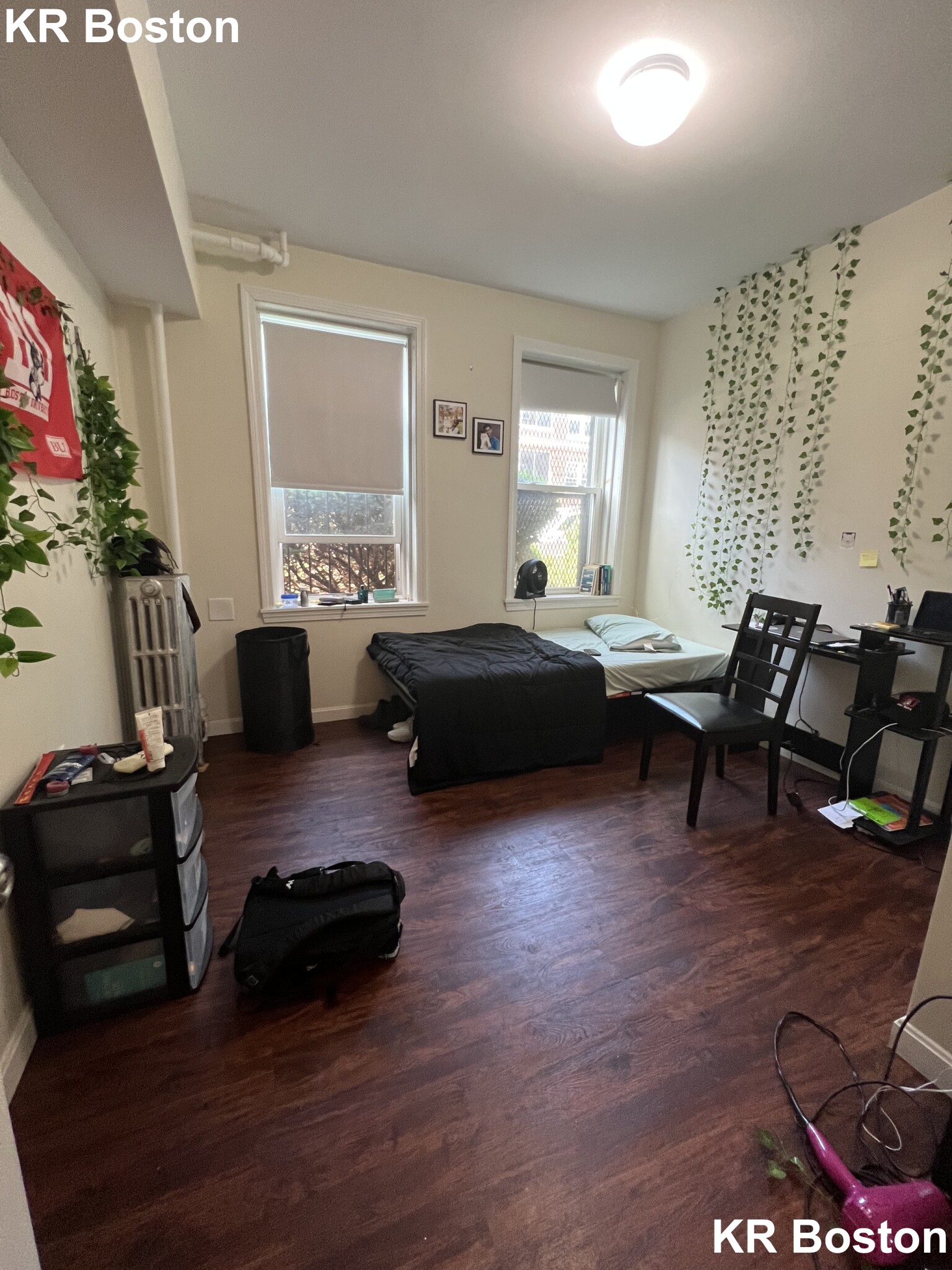 2 split bed, 1 bath apartment for rent at 8 Vinal St Unit 1., Brighton — photo 1 of 3
