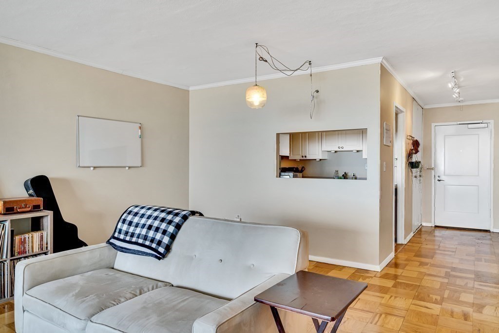 1 bed, 1 bath apartment for rent at 8 Whittier Pl Unit 21A, East Boston — photo 13 of 17