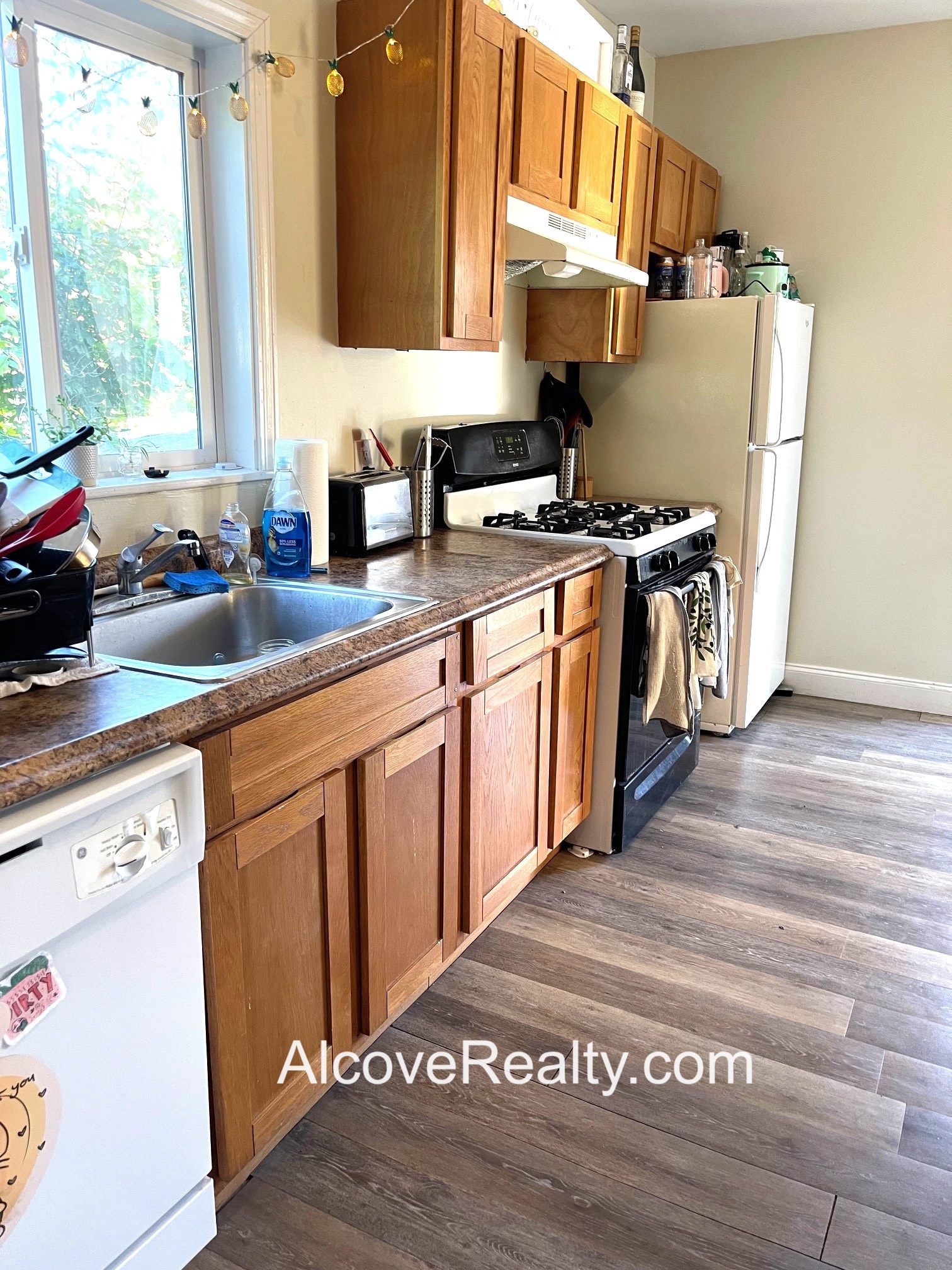 123 Winthrop St, Medford