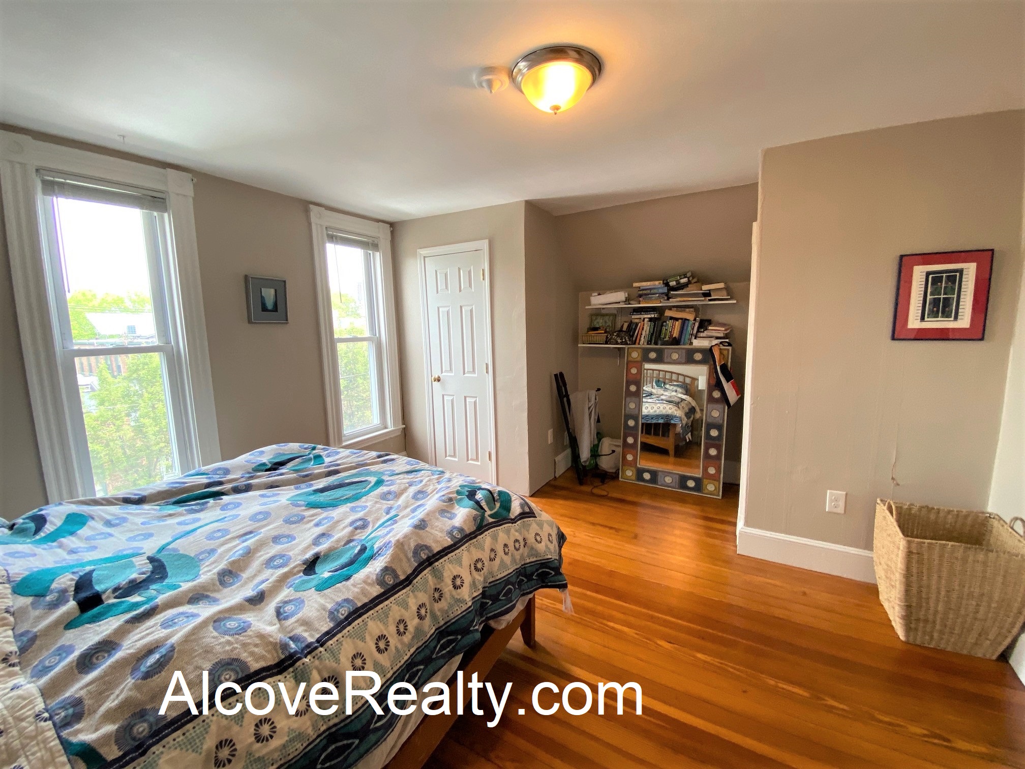 1 bed, 1 bath apartment for rent at 68 Richdale Ave Unit 3, Neighborhood Nine — photo 8 of 10