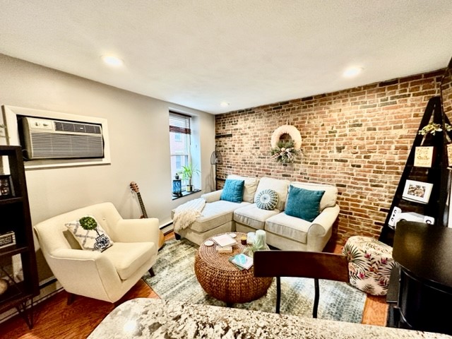 1 bed, 1 bath apartment for rent at 61 Salem St Unit 3, North End — photo 8 of 18