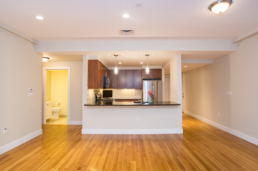 2 bed, 2 bath apartment for rent at 32 Hammond Pond Pkwy , Unit 103, Brookline Hills — photo 2 of 6