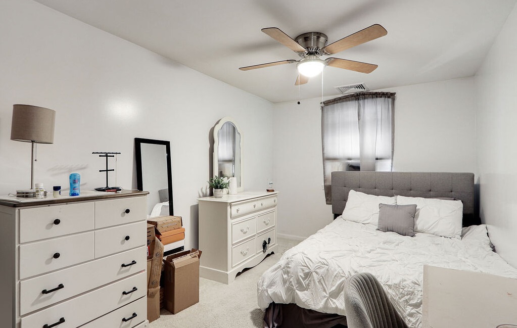 2 bed, 1 bath apartment for rent at 165 West 6th St Unit -A, South Boston — photo 8 of 8