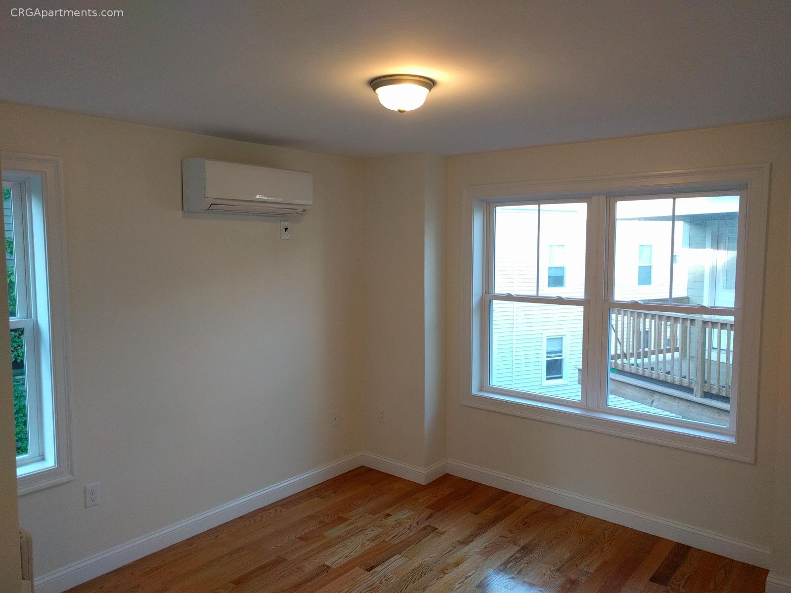 2 bed, 1 bath apartment for rent at 24 Beacon Pl Unit 3T, Ward Two — photo 8 of 14